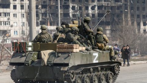 Британия разведкаси Россия Украинадаги урушда қуруқликдан ҳужум қилолмаётгани сабабини тушунтирди