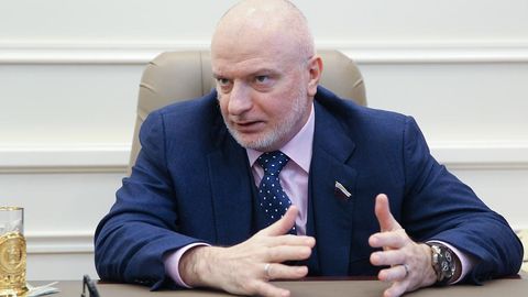 Россия ҳукумати сафарбарлик бошлангач, мамлакатни тарк этган россияликлар учун чекловлар киритиши мумкин