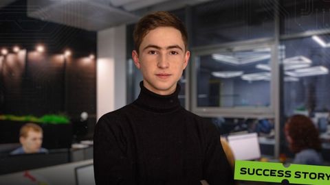 IT Park 14 ёшда муваффақиятли дастурчига айланган йигит ҳақида ҳикоя қилди