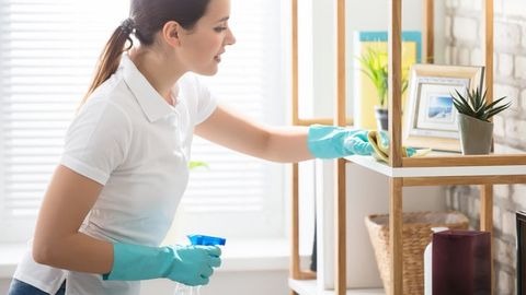 Uyni bir zumda tozalashga yordam beradigan 10 ta layfxak