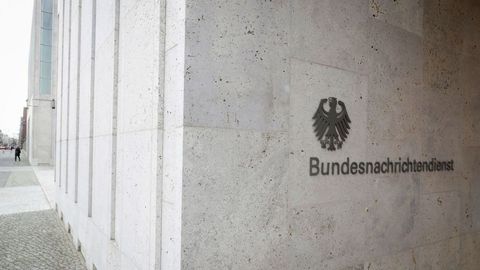 Germaniya razvedkasi xodimi Rossiya foydasiga josuslikda gumonlanib, hibsga olindi