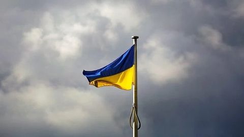 The Economist нашри Украинани йил мамлакати деб эълон қилди