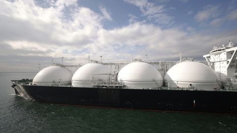 АҚШ паст нархлар сабаб Европага камроқ газ етказиб бермоқда