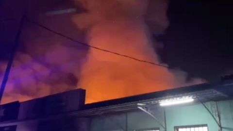 Фарғонадаги уйда ёнғин содир бўлди (видео)