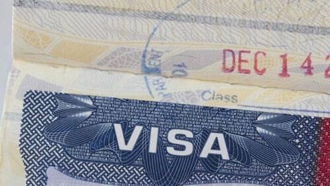 US Embassy urges to look into legal options of entering America