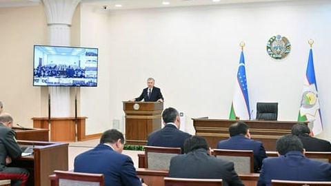 President Shavkat Mirziyoyev instructs to tackle corruption in energy sector