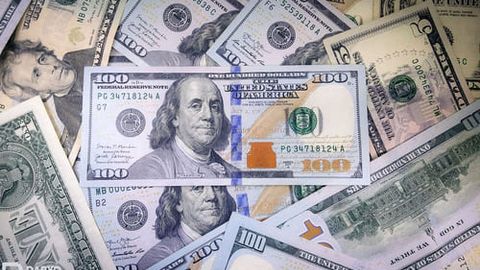 O&lsquo;zbekistonda dollarning rasmiy kursi ko&lsquo;tarildi