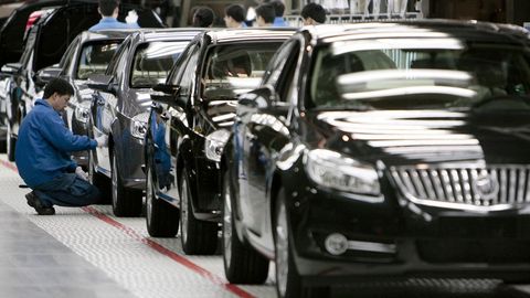 GM АҚШ бозорида Toyota'ни ортда қолдириб, етакчиликни қайтариб олди