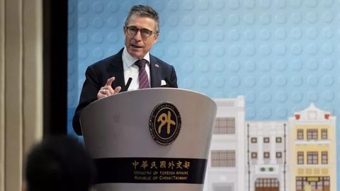 NATO sobiq bosh kotibi: “Xitoyni tiyib turish uchun Ukrainadagi urushda Putinni yengish kerak”