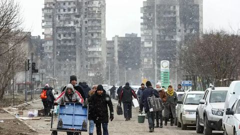 БМТ Украинадаги урушда қанча тинч аҳоли ҳалок бўлганини маълум қилди