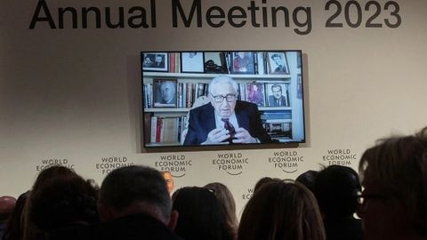 Kissinjer “neytral” Ukraina g‘oyasidan voz kechdi. U mamlakatning NATOga kirishini qo‘llab-quvvatlamoqda