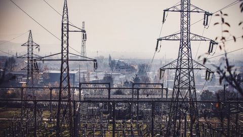 Бутун Покистон носозлик туфайли чироқсиз қолди