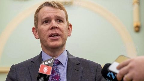  Kris Xipkins Yangi Zelandiyaning yangi bosh vaziri etib saylandi