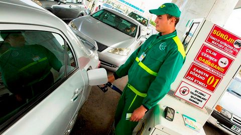 Turkmenistan in top 10 world's cheapest petrol rankings. Uzbekistan occupies 34 place
