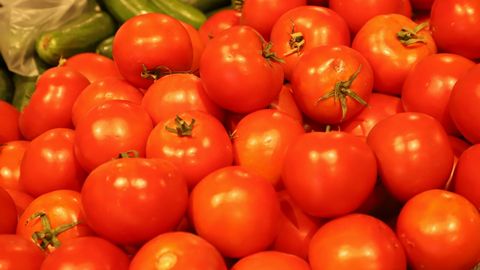 Жители Узбекистана жалуются на резкий рост стоимости помидоров &nbsp;