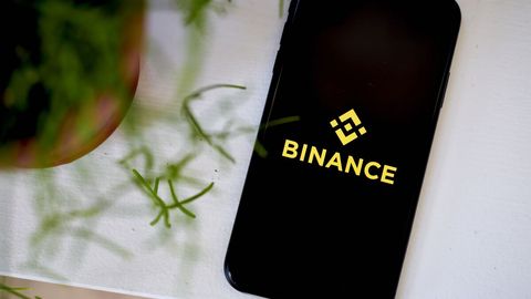 Binance дастурий таъминотдаги муаммолар сабаб савдоларни бир неча соатга тўхтатди