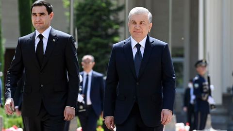 Uzbekistan extends strategic partnership with Turkmenistan -President 