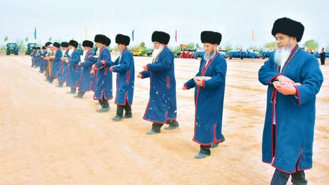 Turkmenistan plans to harvest more than 1mn tonne of cotton