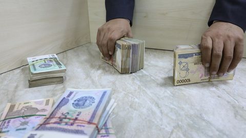 Ўзбекистонда иш ҳақи, пенсия ва нафақа миқдори оширилади