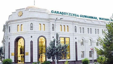 Turkmenistan Democratic Party wins majority in national parliament - CEC