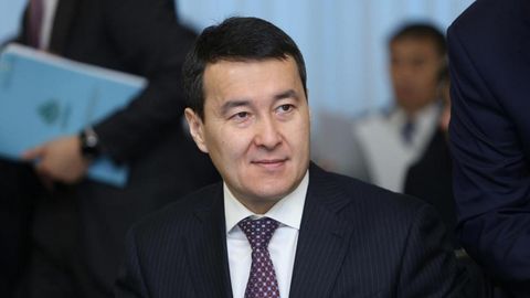 Казахстанский парламент оставил Алихана Смаилова на посту премьера&nbsp;