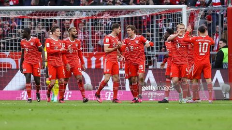 Бундеслига. &ldquo;Бавария&rdquo; 6 та гол урилган ўйинда &ldquo;Боруссия Д&rdquo;ни мағлуб этди ва мусобақа пешқадамига айланди&nbsp;