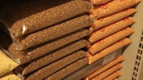 В Казахстане Минторг снизил стоимость шести видов продуктов&nbsp;