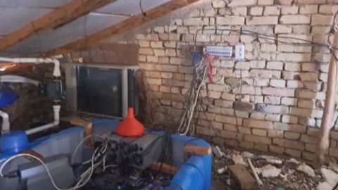 В Бухаре мужчина открыл майнинг ферму на чердаке &mdash; видео