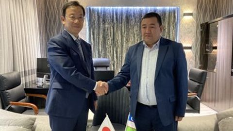Uzbekistan delivers braille printing equipment from Japan