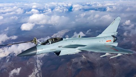 Воздушные и морские вооружённые силы Китая вновь приблизились к Тайваню