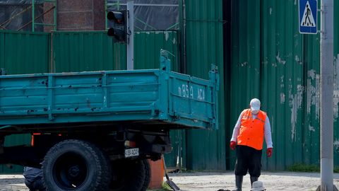 Ўзбекистонда ҳақ тўланадиган жамоат ишларига мажбурий жалб этганлик учун жавобгарлик белгиланди