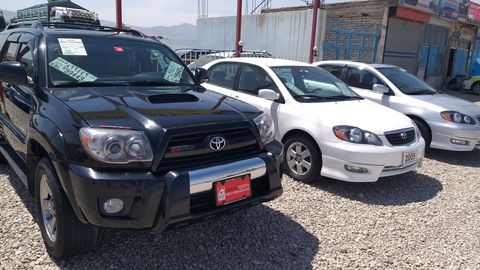 Car prices in Afghanistan down by 50% (photo, video)&nbsp;