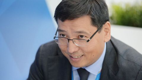 Аким Алматы: &laquo;Не прошу любить меня, но хотелось бы уважения&raquo;