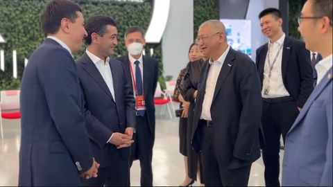 Foreign Minister Bakhtiyor Saidov invites LONGi Founder and President to Uzbekistan&nbsp;