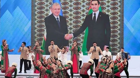 Туркменистан привержен расширению стратегического партнерства с Узбекистаном &ndash; президент