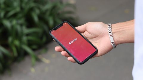 Владелец Tinder полностью уйдет из России к 30 июня