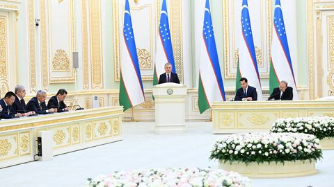 &ldquo;Qonun muqaddasligi mansabdorlar uchun hayot qoidasiga aylanishi kerak&rdquo;. Prezident sudlarning odil ish yuritishi haqida gapirdi