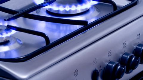 Семья&nbsp;насмерть отравилась в Алматинской области: медики назвали причину