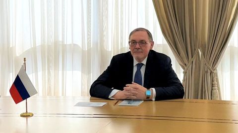 Russia's new ambassador to Turkmenistan officially assumes his duties 