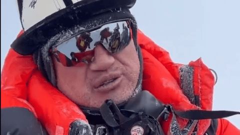 Third citizen of Kyrgyzstan conquers Everest mountain&nbsp;