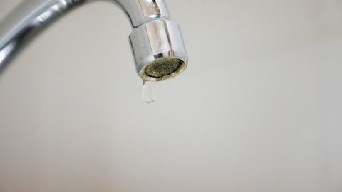 Toshkentning qator hududlarida ichimlik suvi va issiq suv taʼminoti bir kunga o&lsquo;chiriladi