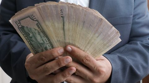 Toshkentda firibgarlik bilan 44 ming dollarni o&lsquo;zlashtirgani uchun qidiruvda bo&lsquo;lgan erkak ushlandi