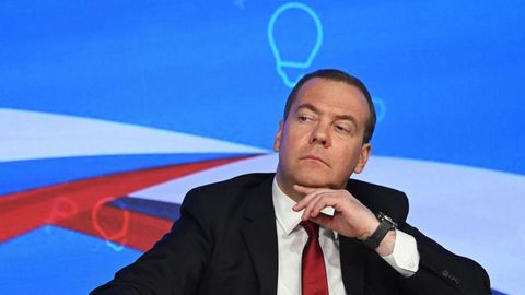 Dmitriy Medvedev Kiyev rejimini ari uyasi kabi yo&lsquo;q qilib tashlashga chaqirdi