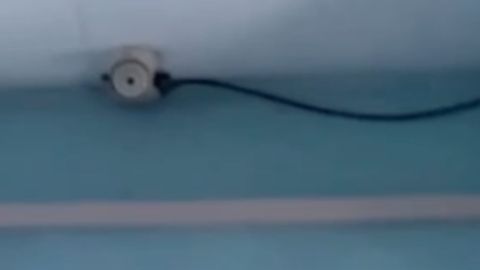 Эта камера стоит у нас уже 12 лет&lrm; &mdash; менеджер Aqualand о камерах в раздевалке