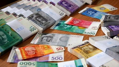 Садыр Жапаров: Кыргызстан будет сам печатать национальную валюту