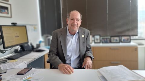 'Businesses that had invested in renewable power saw that their prices remained stable and unaffected by increase in natural gas prices', President of American Council on Renewable Energy (ACORE) Gregory Wetstone&nbsp;