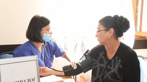 Early childhood educators in Uzbekistan to be eligible for free medical treatment