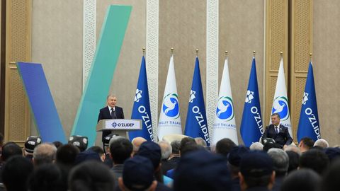 &ldquo;Xorazmning barcha bog&lsquo;cha va maktablari filtrlangan ichimlik suvi bilan to&lsquo;liq taʼminlanadi&rdquo; &ndash; Shavkat Mirziyoyev