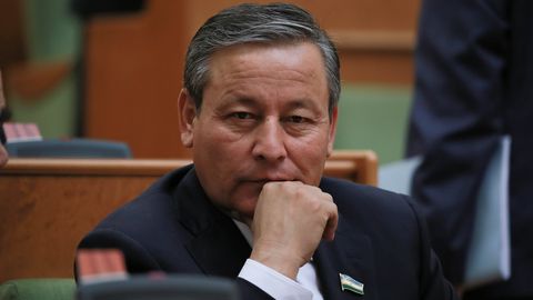 Andijon hokimi uyi yonib ketgan jurnalistga yangi uy sovg&lsquo;a qilinishini&nbsp;maʼlum qildi