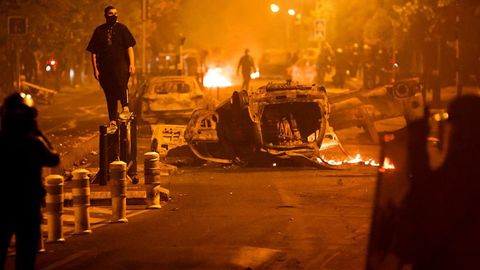 Fransiyada tartibsizliklar vaqtida ijtimoiy tarmoqlar faoliyatini cheklash taklif qilindi